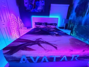 5 bedrooms, desk, iron/ironing board, travel cot