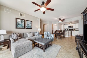 Älytelevisio, pöytäjalkapallopöytä, pöytätennispöytä