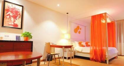 Huangjia Qiangui Business Hotel