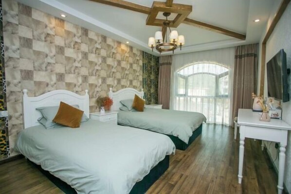 Room - Fallen Bay (Shengsi)