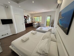 1 bedroom, iron/ironing board, travel crib, WiFi