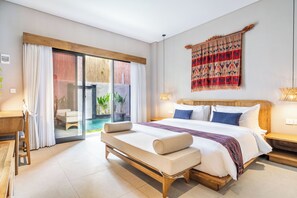 Bàn, khu vực làm việc phù hợp cho laptop, bàn ủi/dụng cụ ủi quần áo