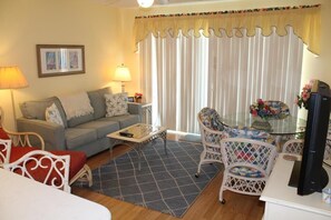 TV, DVD player - Oceanfront spacious Condo w/ Stunning Views & Pool Access By Williamson Realty (Ocean Isle Beach)