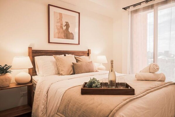 3 bedrooms, WiFi, bed sheets - Z10 - central, w/pool 10% discount longst (Ciudad de Guatemala)