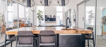 Luxurious Studio Near Airport
