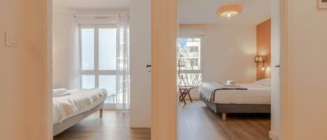 3 habitaciones, tabla de planchar con plancha y wifi gratis