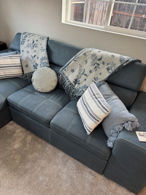 Victoria Cellars. Cozy 1-brm Apt. In Amazing Medford. Wifi, Ac, Secluded. - 梅德福