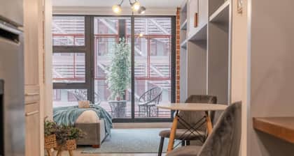 Elegant loft in a trendy area