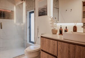 Bathroom - Apartment for 2 in Antigua (Antigua Guatemala)