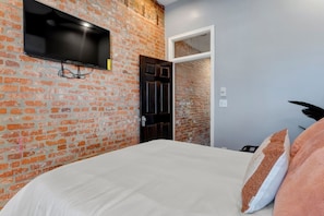 Desk, iron/ironing board, free WiFi, bed sheets