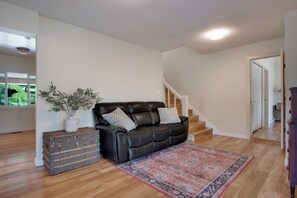 Interior - Oceanfront Getaway with Private Dock + Beach (Sooke)