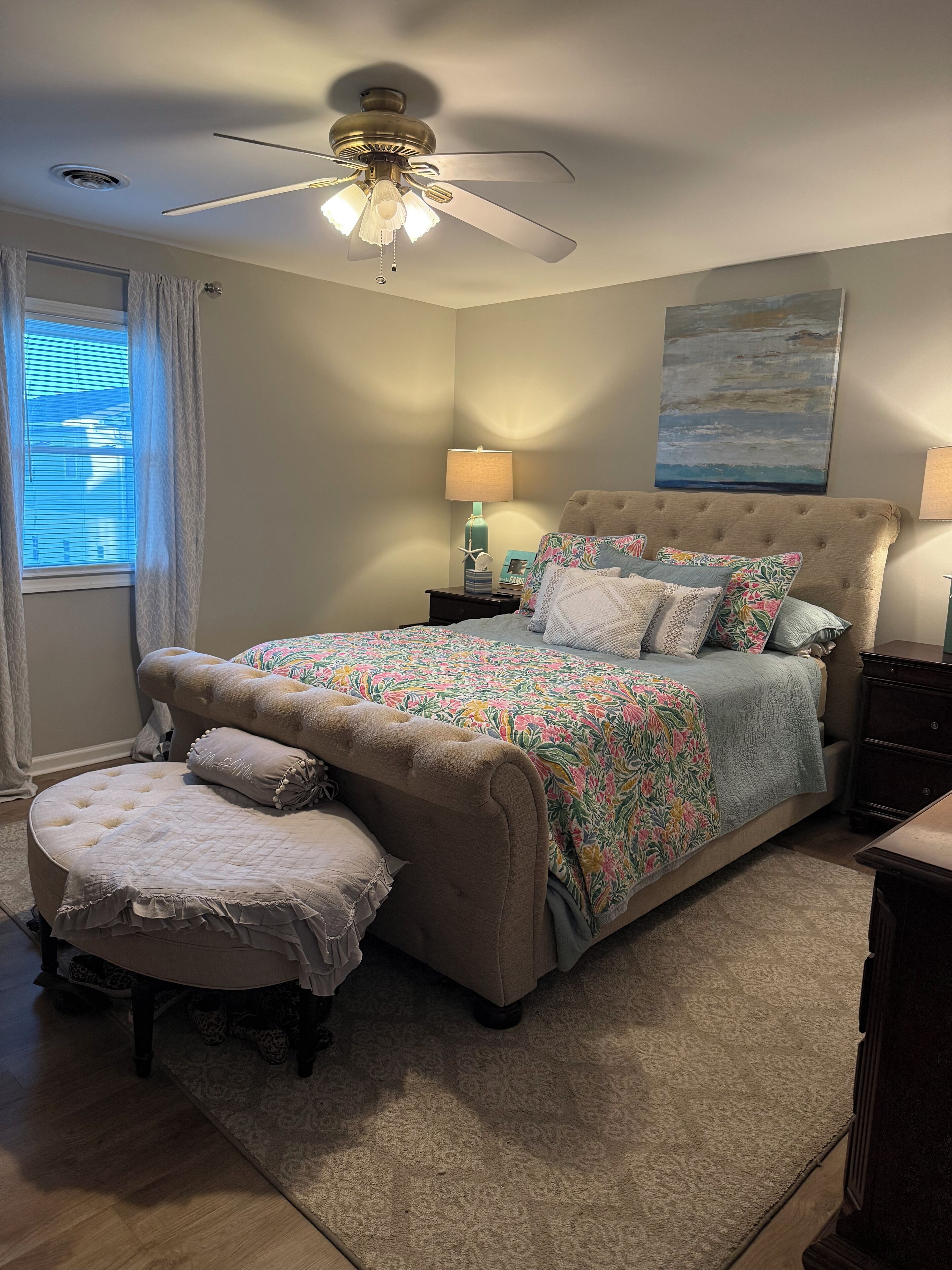 3 bedrooms, travel crib, WiFi