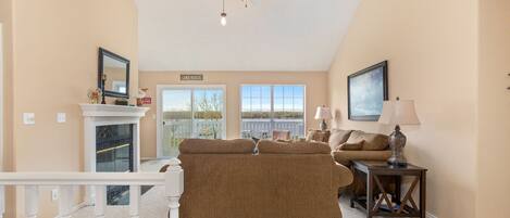 Smart TV, DVD player