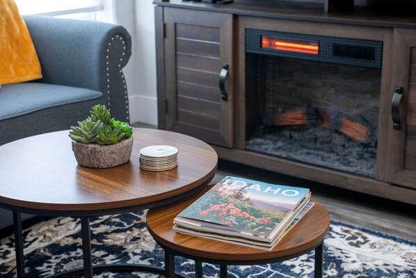 Smart-TV, Kamin