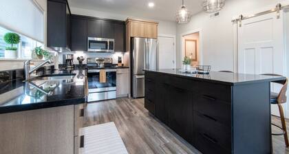 Modern 2-BR Townhome w/ Garage, AC & Workspace