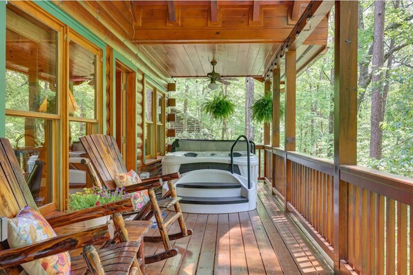Terrace/patio - Tree Haven | Cherry Log Mountain (Blue Ridge)