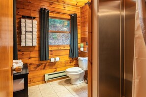 Shower, hair dryer, towels - Denton Go Cabin #2 | Denton Hill State Park (Ulysses)