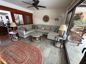 Smart TV, printers - GoldSky Hacienda with pool (Rio Hato)