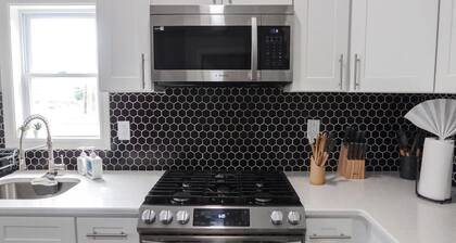 8BR 4BA Home Near NYC -Sleeps 16