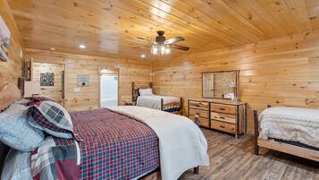 4 bedrooms, WiFi, bed sheets