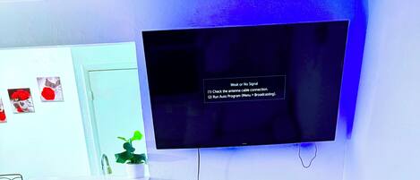 2 slaapkamers, een strijkplank/strijkijzer, wifi, beddengoed