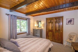 4 chambres, fer et planche à repasser, Wi-Fi gratuit, draps fournis