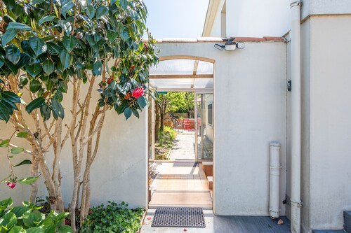 Appartement 'Appartement Entre Mer Et Marais' avec terrasse partagée, Wi-Fi et climatisation