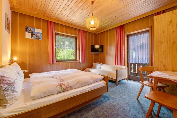 1 Schlafzimmer, kostenloses WLAN, Bettwäsche