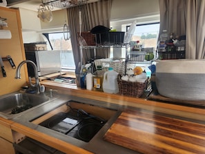 Stovetop, dishwasher