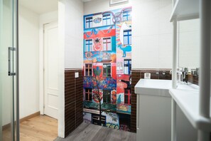 Interior - Room 'Berlín' with Wi-Fi (Gijón)