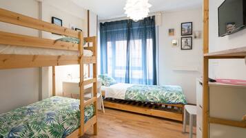 1 bedroom, free WiFi, bed sheets