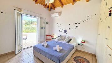 2 chambres, fer et planche Ă repasser, Wi-Fi gratuit, draps fournis