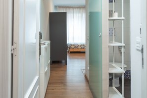 1 bedroom, free WiFi, bed sheets - Room 'Sofía' with Wi-Fi (Gijón)