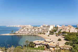 Exterior - Apartment 'El Buen Sol' with Sea View, Shared Pool and Wi-Fi (La Manga)