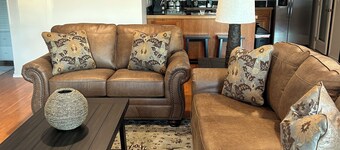 Comfort Style Home in Beautiful Lewiston, Idaho! Centrally Located, Pet Friendly