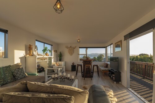 South Bay | Close to Beach | Family-Friendly - KK25143, South Bay Haven