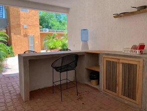Mini-fridge, cookware/dishes/utensils