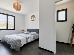 3 Schlafzimmer, Schreibtisch, Internetzugang