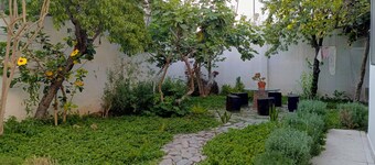 Amplia y céntrica habitación con baño privado en Querétaro