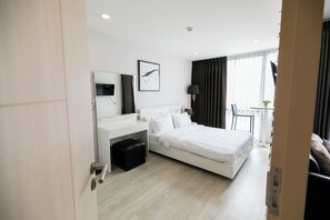 1 bedroom, iron/ironing board, WiFi