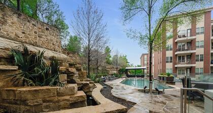 Luxury 1BD/1BA Uptown Dallas