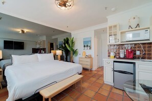 1 chambre, fer et planche à repasser, Wi-Fi gratuit, draps fournis