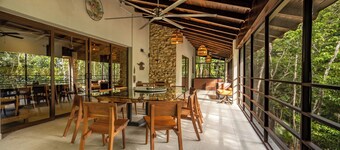 Casa Relaxo Waterfront Villa with Private Dock in Bacalar Lagoon
