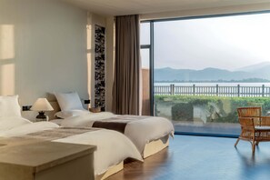 Comfort Triple Room, Sea View