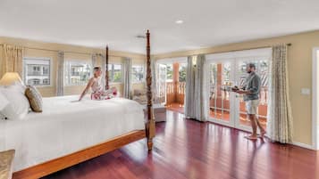 5 bedrooms, desk, iron/ironing board, free WiFi