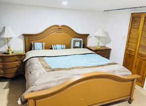 1 bedroom, iron/ironing board, WiFi