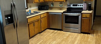 3-bedroom house near Crane Creek Vineyards in Young Harris
