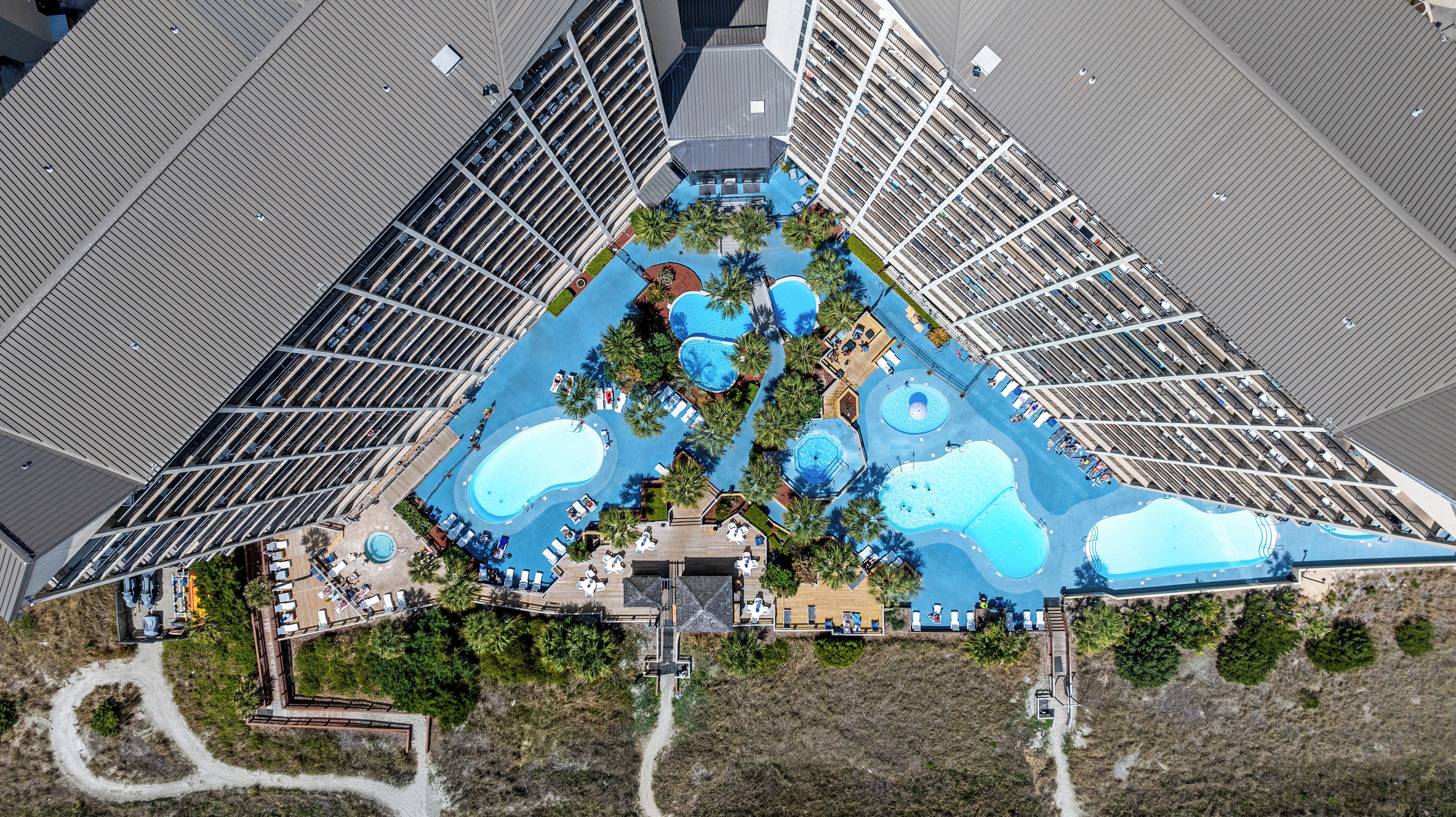 屋内プール、屋外プール