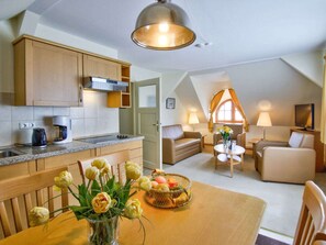 House | Living area - Holiday Apartment in a Thatched House by the Beach (Fehmarn)