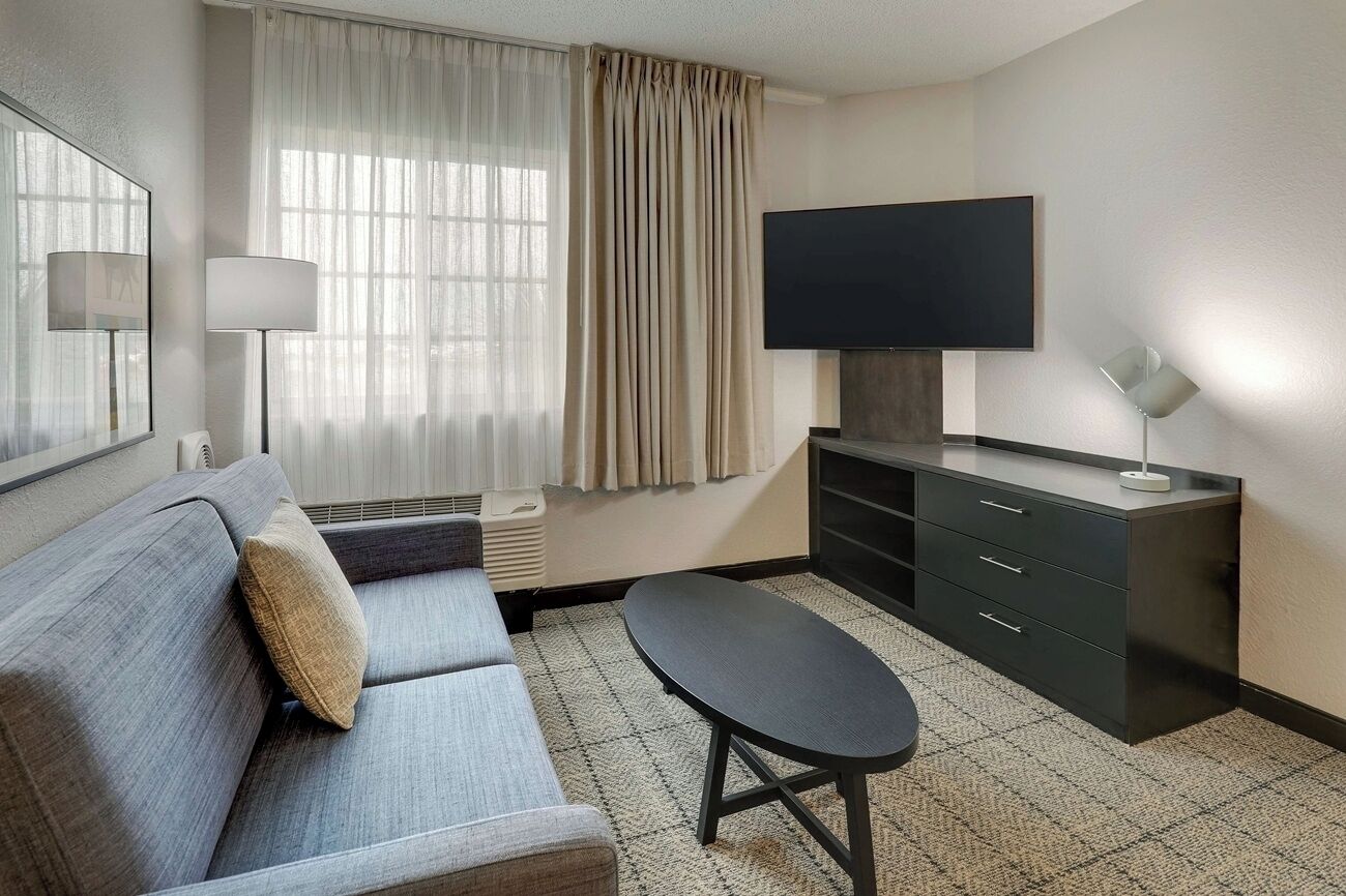 Doral Escape | Pool, Bbq, Gym, Pet-friendly, Free Airport Shuttle - Doral, FL